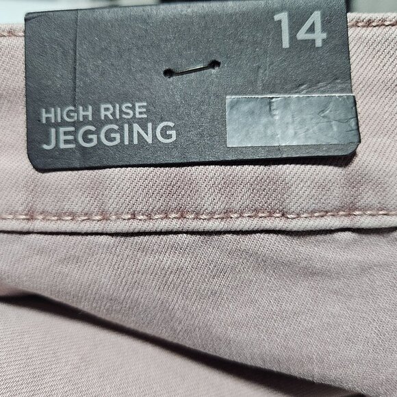 Rue 21 High Rise Jegging Jeans Womens Size 14 Pink Ripped Denim Pants New - Picture 5 of 7